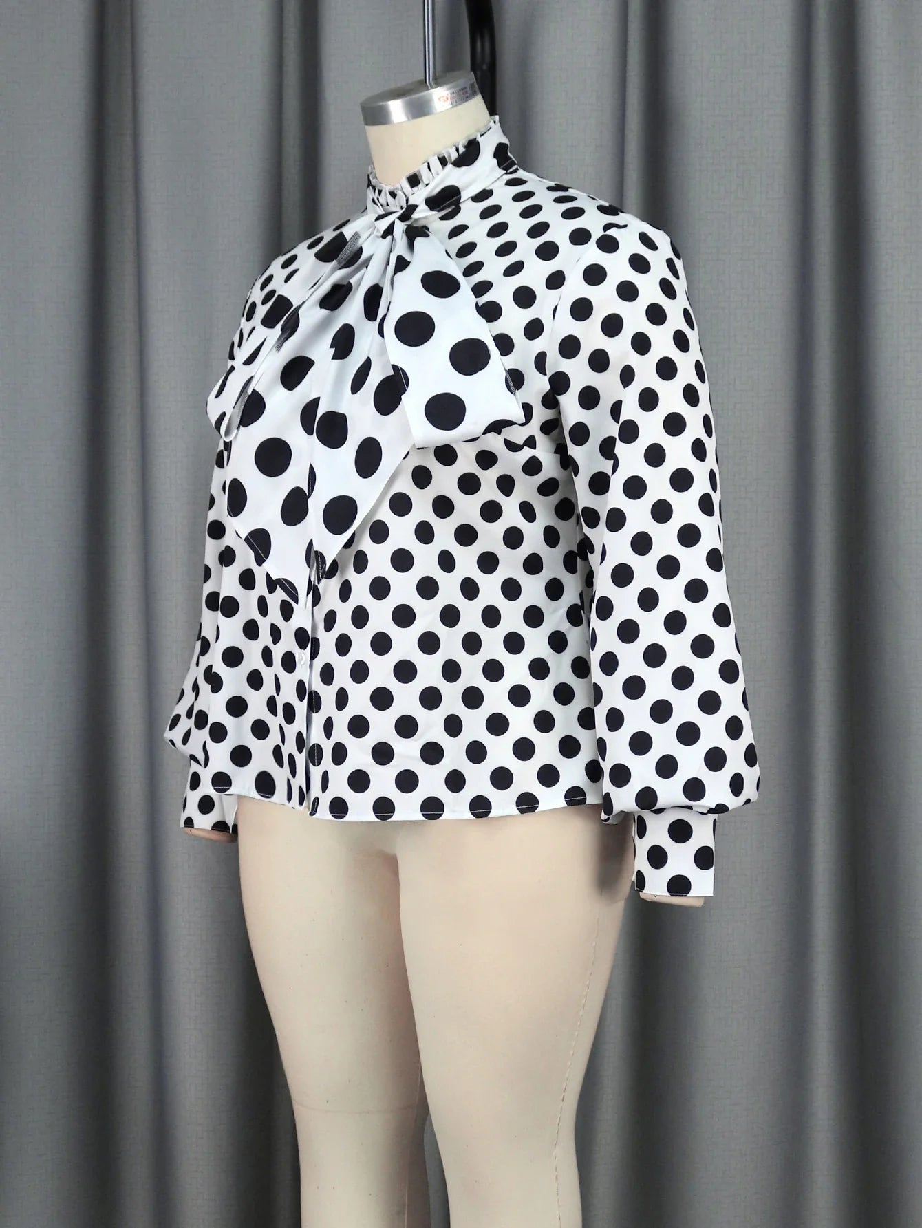 qgtao Plus Size Blouse for Women Black White Printed Long Sleeves Button Up Formal Occasion Office Lady Work Shirts Tops with Bowtie