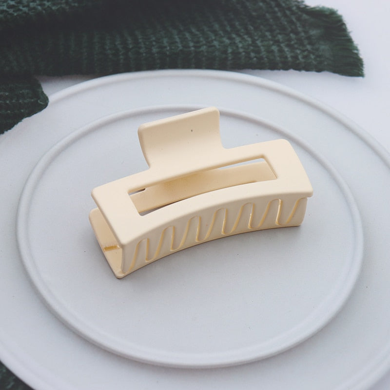 Korean Women Girls Plastic Hair Claws Hair Clips Headwear Large Size Hairpin Crab Barrette Fashion Ornament Hair Accessories