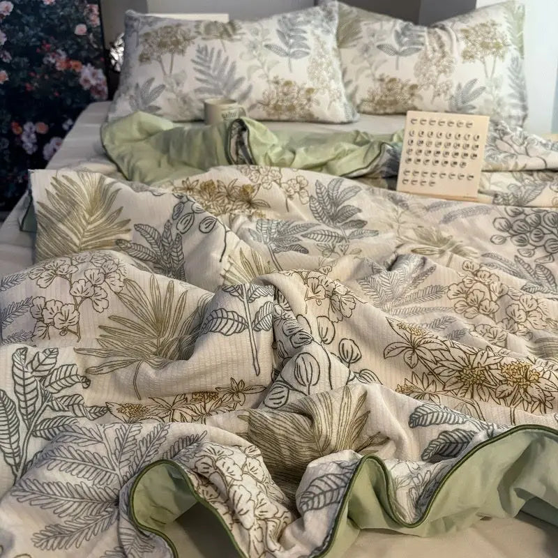 Yeknu Summer Blanket Cool Quilt Cute Flower Bubble Cotton Summer Quilt Sleeping Naked Air Conditioning Quilt Lightweight Washable