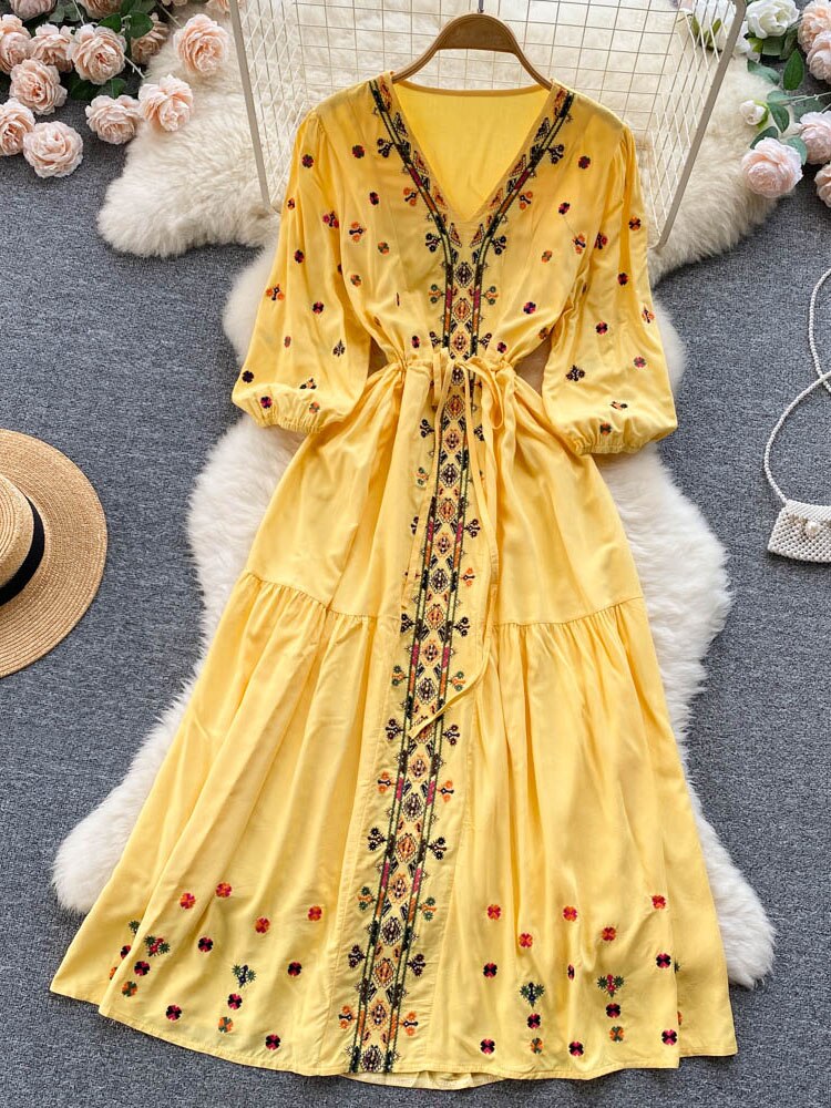 Summer Ethnic Style Embroidery V-neck Dress