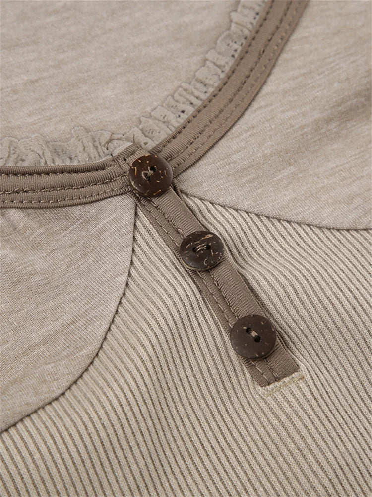 qgtao Y2K T-Shirts Women Vintage Long Sleeve Tops Female Hot Girl Fashion Deep V Neck Tee Ladies 2000S Style Grunge T Shirt Street wear