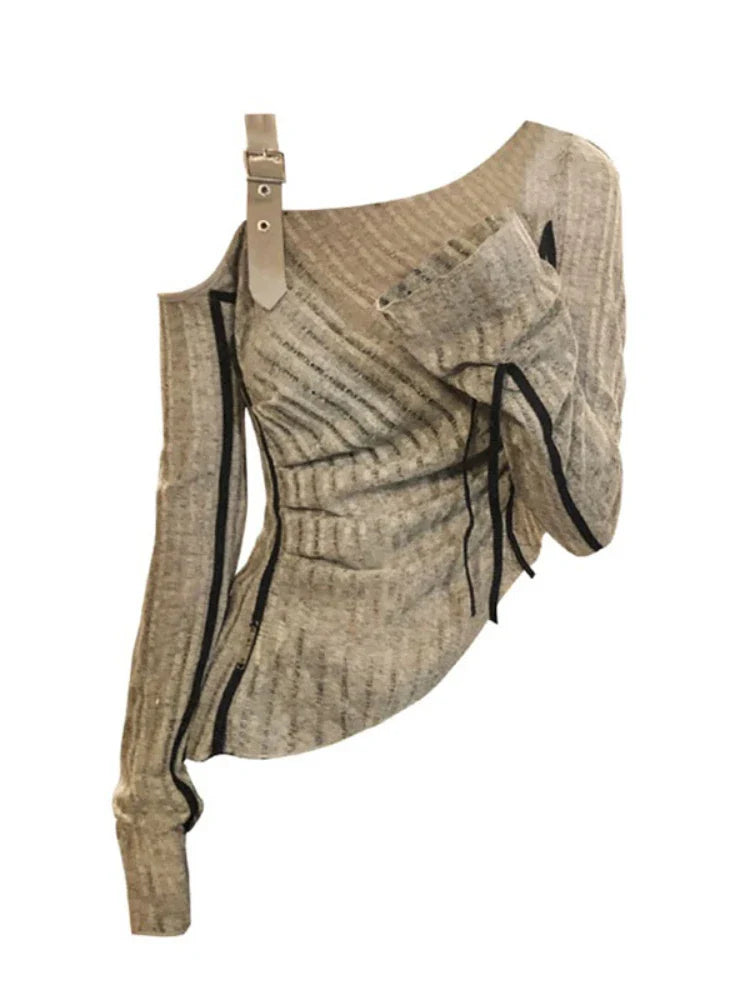 qgtao 2000s Aesthetic Vintage T-shirts Women Grunge Y2k Streetwear Sexy Gyaru Long Sleeve Crop Asymmetrical Top Slash Neck Tee