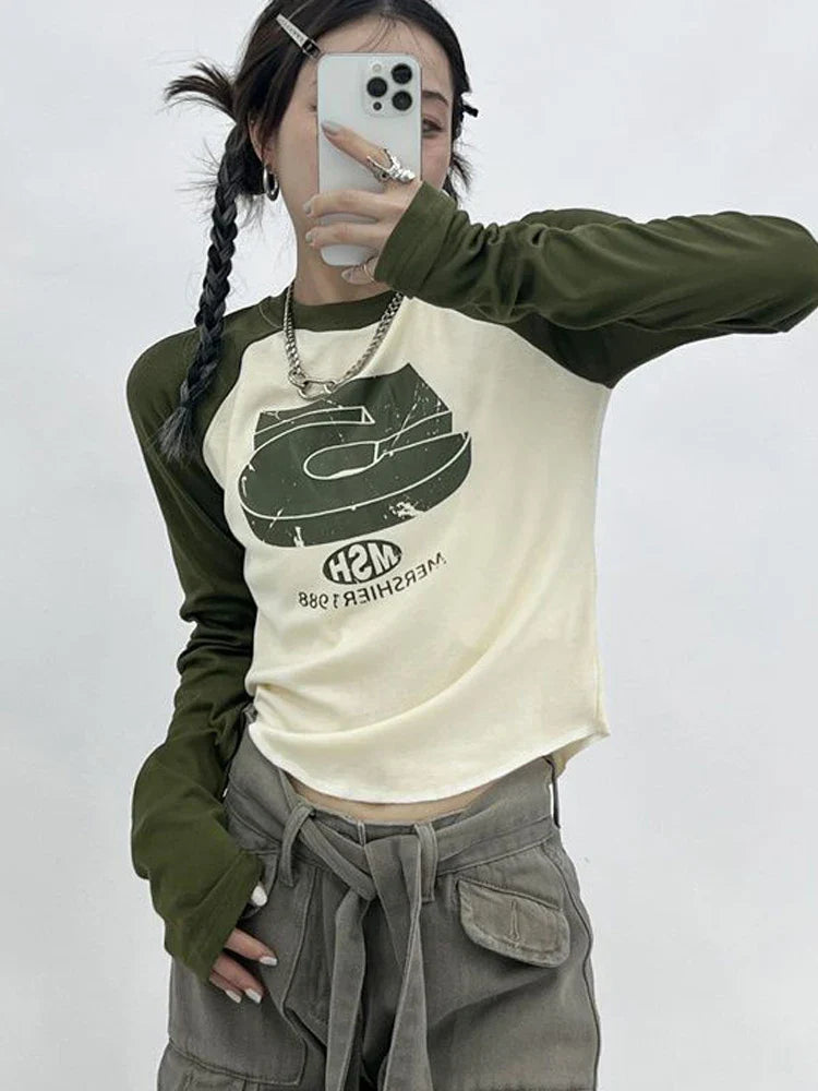 qgtao Y2K Patchwork Tshirts Women Vintage Letter Crop Tops Female O Neck Long Sleeve Top Ladies Fashion Casual Slim Tees Spring Autumn