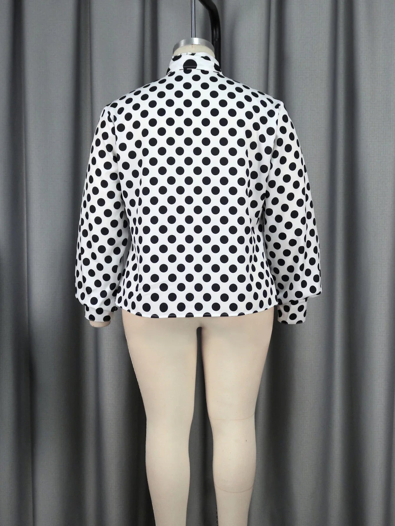 qgtao Plus Size Blouse for Women Black White Printed Long Sleeves Button Up Formal Occasion Office Lady Work Shirts Tops with Bowtie