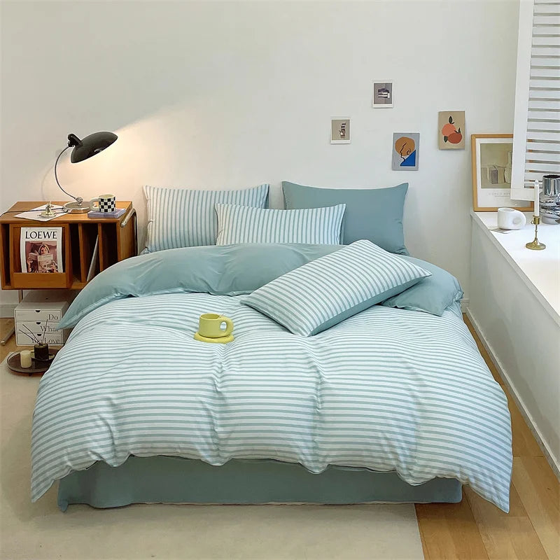 Yeknu Duvet Cover Large Cotton Simple Comfortable Quilt Cover Extra Large Microfiber Quilt Cover (pillow case needs to be ordered)