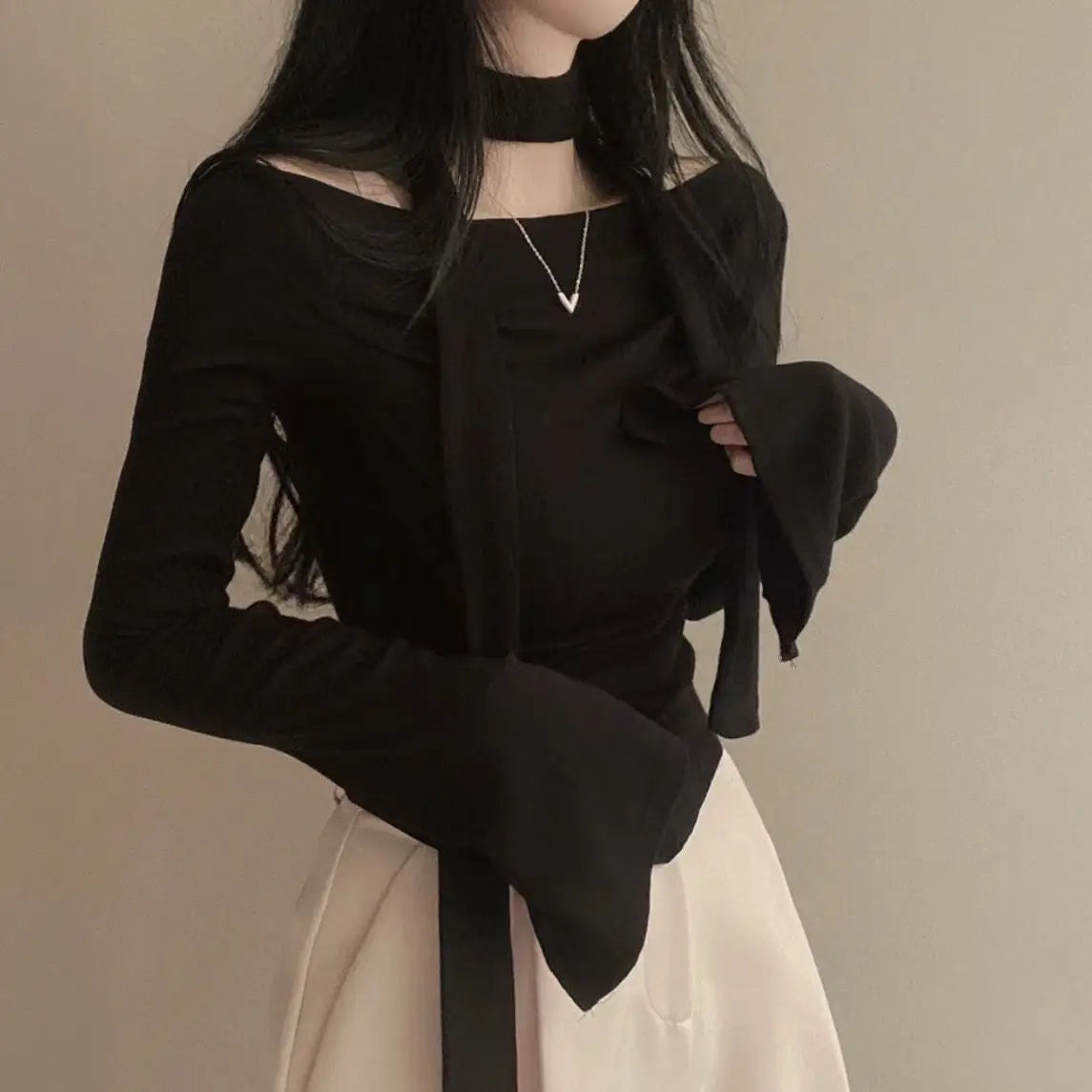 qgtao Y2K Crop T-Shirts Women Hotsweet Chic Long Sleeve Top Female Vintage Fashion Off Shoulder Tee Lady Spring Casual Lace-Up T Shirt