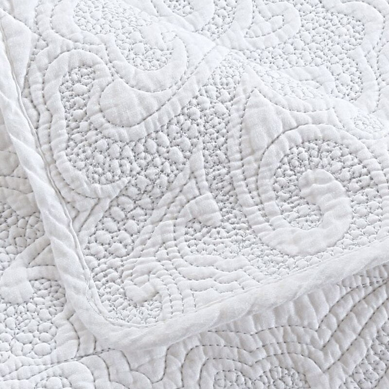 Yeknu Double Cover Embroidered Pure White 3 Piece Quilted Quilt Pillowcase Free Shipping len?ol de cama casal