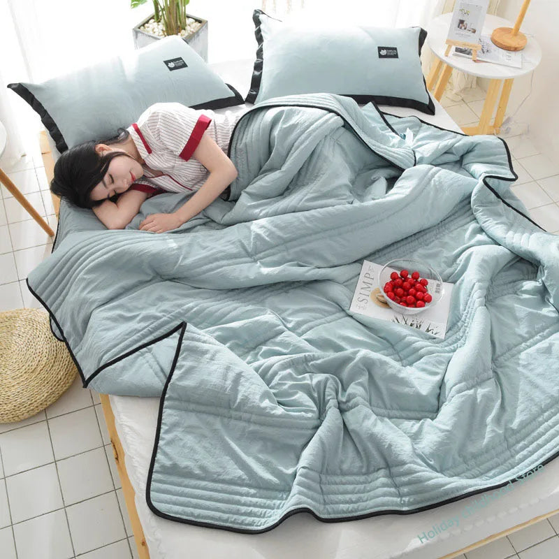 Yeknu Summer Air Condition Quilt Thin Stripe Lightweight Comforter Full Queen Breathable Sofa Office Bed Travel Quilts Throw Blanket