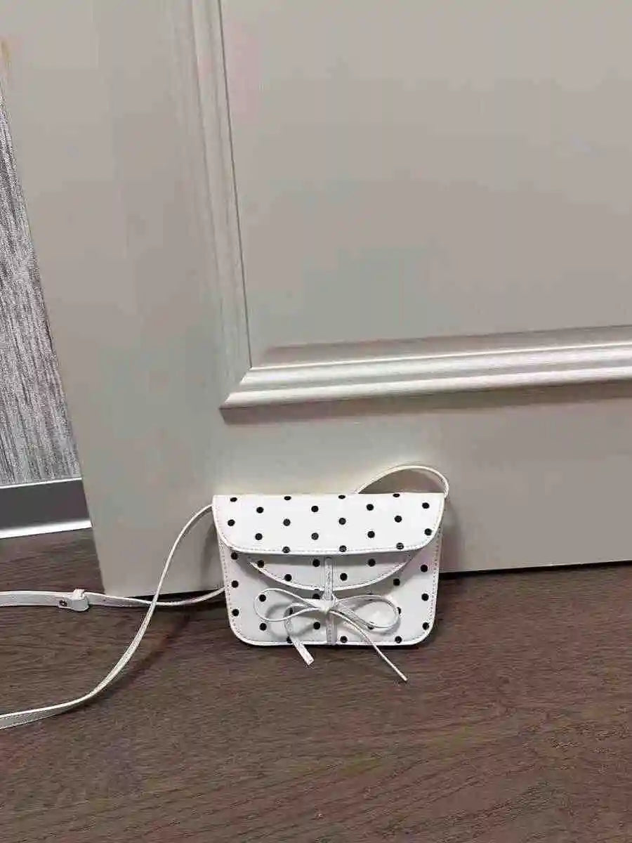 qgtao Wave Point Bow Crossbody Bag Retro Lacquered Leather Phone Small Bag Girls' Versatile Square Bag Spring Summer Hong Kong Style