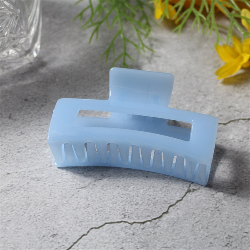 2022 Korean Solid Color Large Hair Claw Clips Fashion Matte Hair Claws Hairpin Women Girls Barrette Hair Accessories
