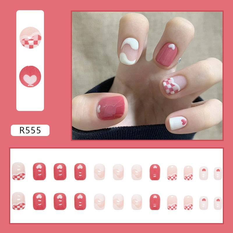 24pcs/box Christmas Fake Nails Style Art Nail Tips Press on False with Glue Designs Set Full Cover Artificial Short Fingernails