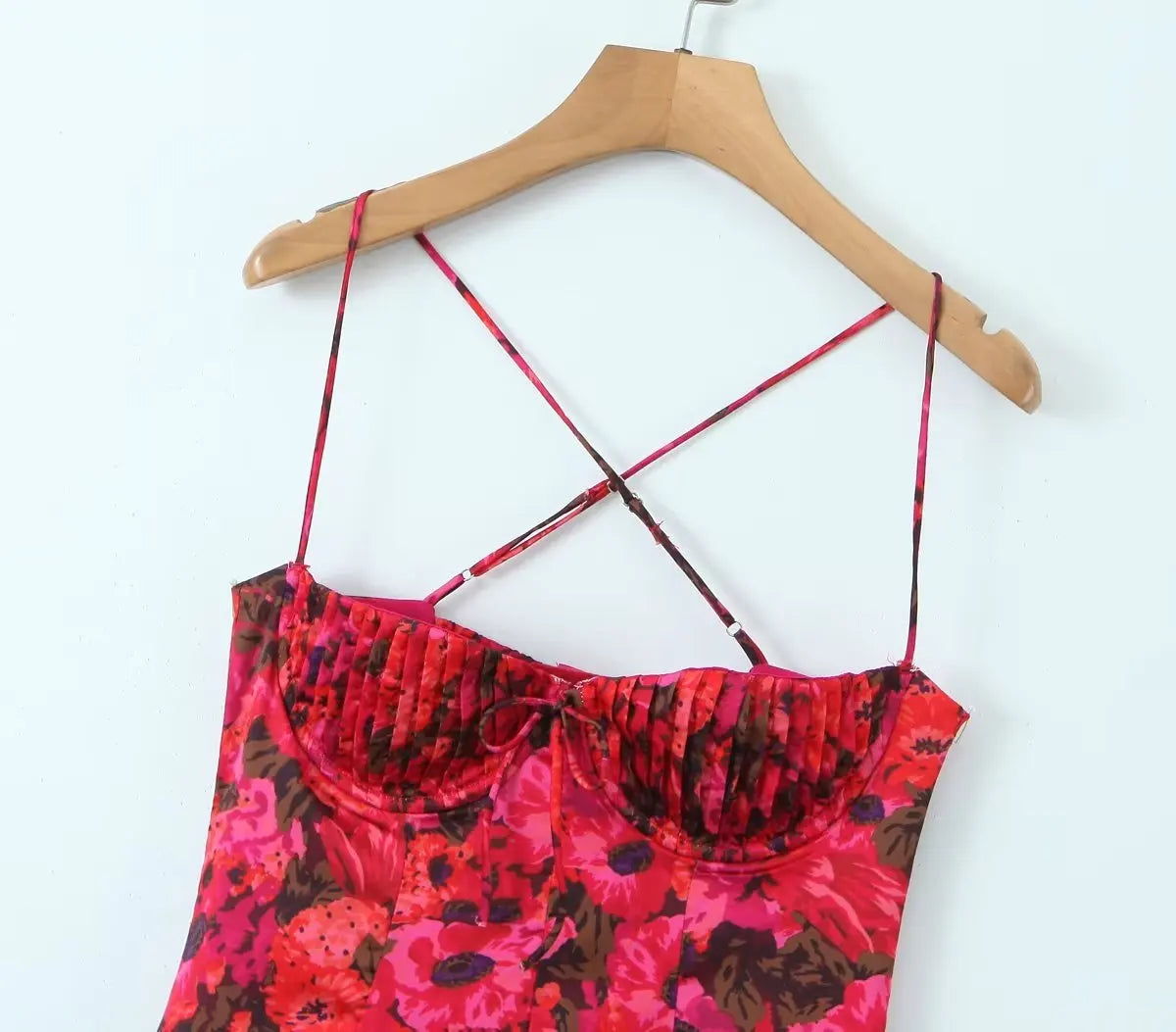 qgtao  Summer  Women Vintage Floral Print Wire Bra Halter Sling Sexy Dress Fashion Backless Ladies Night Out Party Mini Robe