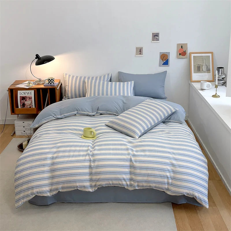 Yeknu Duvet Cover Large Cotton Simple Comfortable Quilt Cover Extra Large Microfiber Quilt Cover (pillow case needs to be ordered)