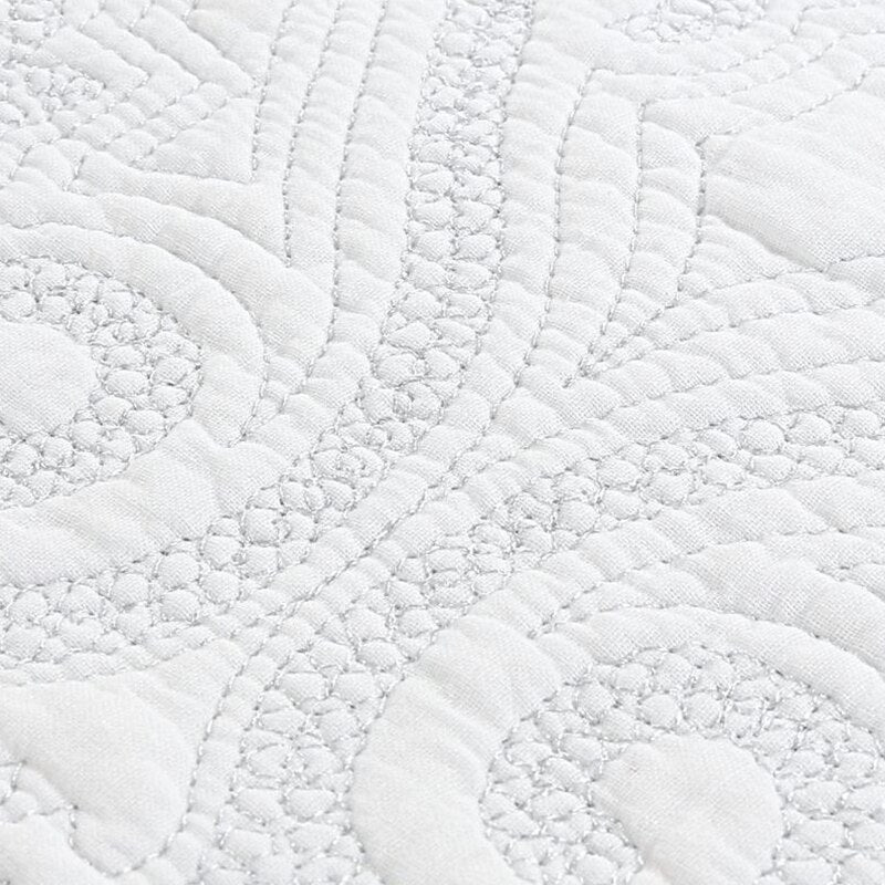 Yeknu Double Cover Embroidered Pure White 3 Piece Quilted Quilt Pillowcase Free Shipping len?ol de cama casal