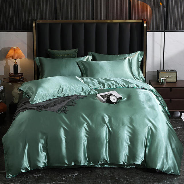 Yeknu Mulberry Silk Satin Bedding Set High Quality Skin Friendly Real Silk Duvet Cover Set Solid Color King Size White Quilt Cover Set