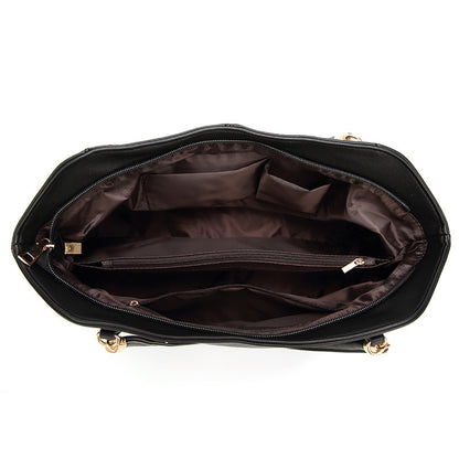 2025 popular  Fashion Women's Bag Casual Women's Handbag Simple Soft Leather PU Women's Bag Golden Fox Pendant Tote Bag