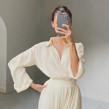 2025 popular autumn and winter new long-sleeved lapel pleated shirt women's wide-leg mopping floor drape pleated trousers set solid color