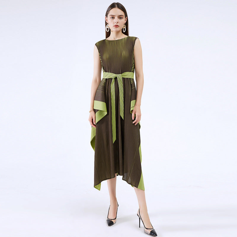 Miyake transfer dress women's 2025 summer new temperament light mature long dress loose and thin big pendulum round neck skirt