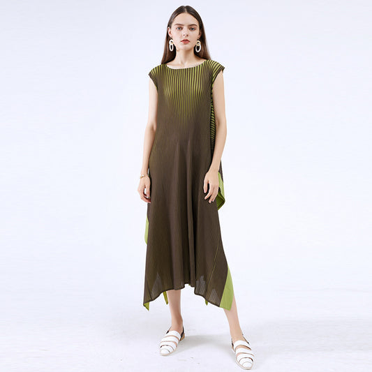 Miyake transfer dress women's 2025 summer new temperament light mature long dress loose and thin big pendulum round neck skirt