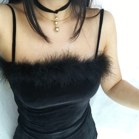 qgtao Sexy Velvet Spaghetti Strap Dress Women Sheath Bodycon Faux Fur Black Mini Dress Party Vestido Elegant Dresses