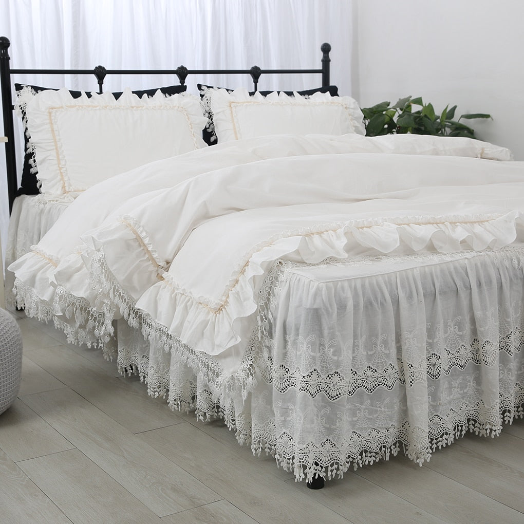 Super Luxury Lace Bedding Set Top Princess Bedding For Queen Bed Linen Ruffle Decorative Duvet Cover Skirt Bed Sheet Bed Set