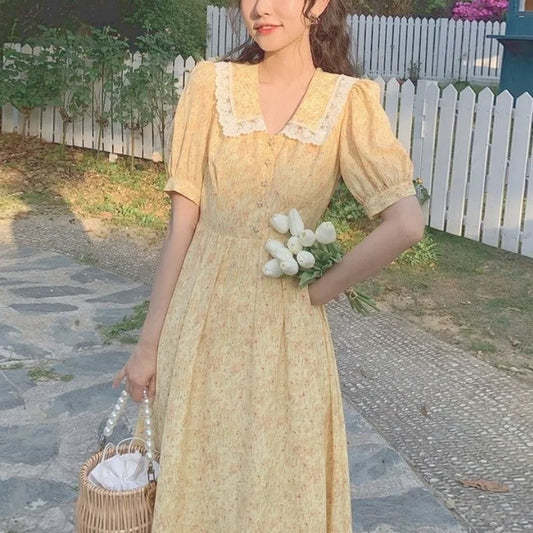 qgtao Summer Vintage Floral Dress Women Korean Elegant Sweet Cute Print Midi Dresses V-neck Lace French Holiday Cottagecore Dress