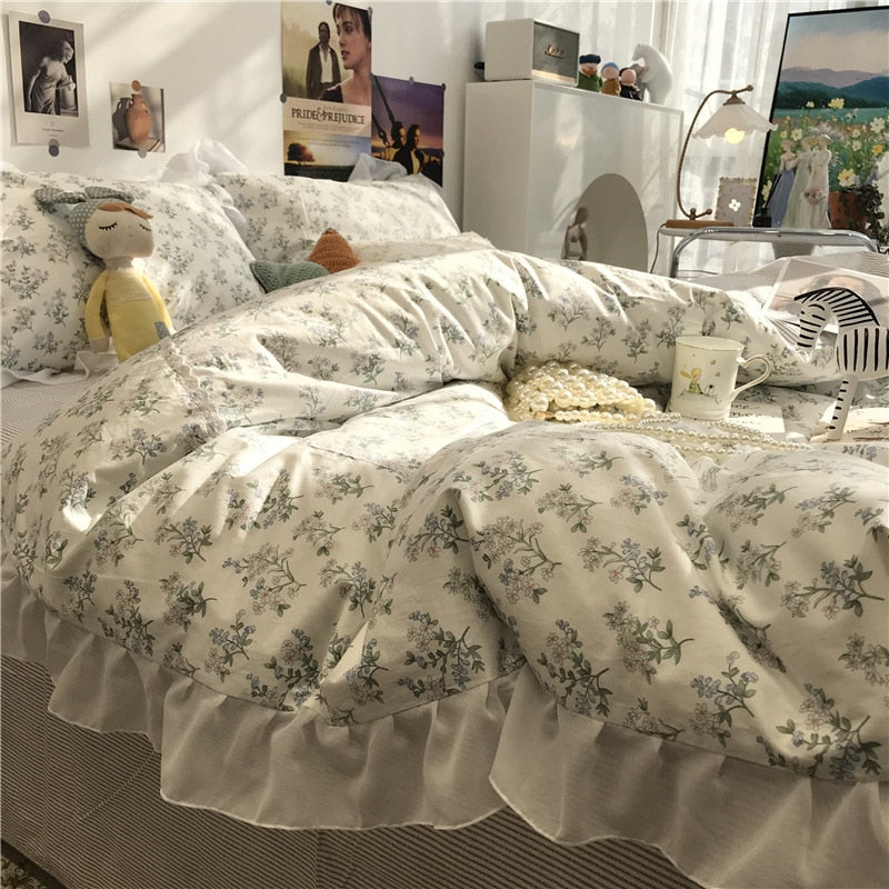 Kawaii Vintage Bedding Set 3/4 pcs 100% Cotton Pattern with Flower Lace Comforter Set Cute Warm Bed Sheets Duvet Cover 2021 New