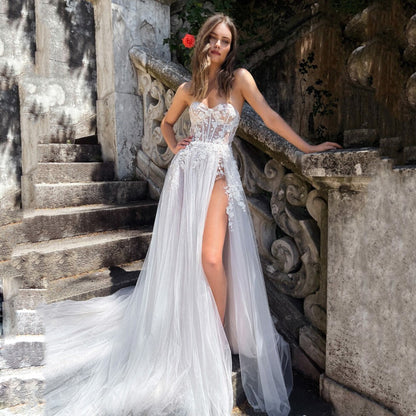 UZN Chic A-Line Lace Appliques Beach Wedding Dresses Sweetheart Sleeveless Bridal Gowns Sexy Brides Dress Robes de mariée