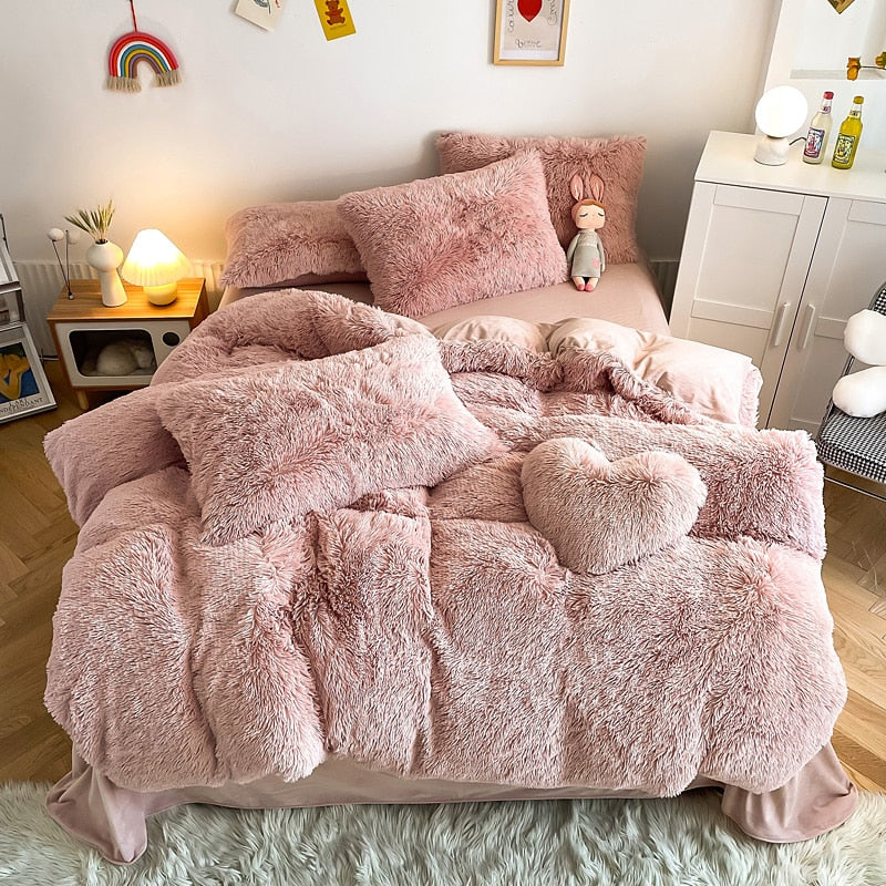 Yeknu - Super Shaggy Coral Fleece Warm Cozy Princess Bedding Set Mink Velvet Quilt/Duvet Cover Set Bed Comforter Blanket Pillowcases