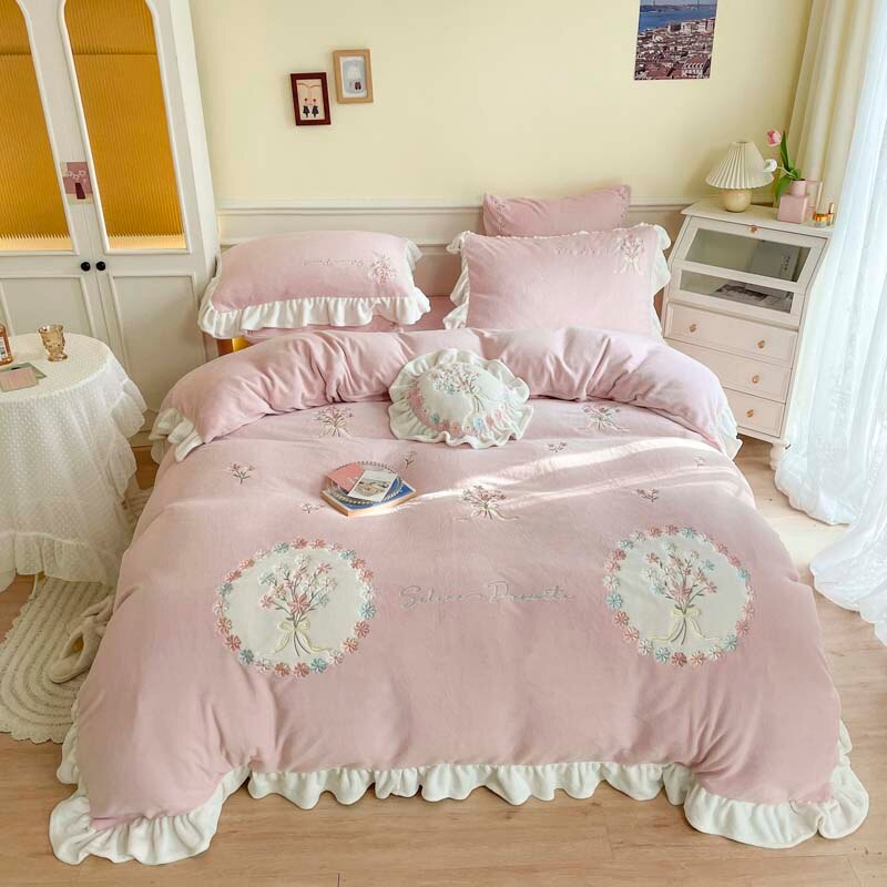 Vintage Pastoral Flower Embroidery Pink Princess Bedding Set Shaggy Velvet Fleece Quilt/Duvet Cover Set Bed Linen Pillowcases