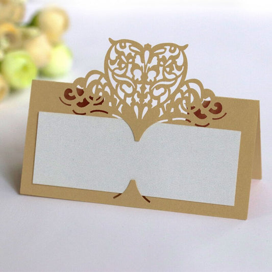 50pcs Laser Cut Hollowed Out Heart Name Seat Card Paper Place Card Creative Table Name Seat Card for Wedding Christmas Party