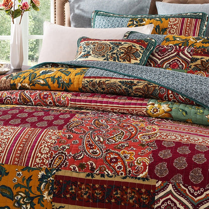 Yeknu Vintage Quilt Set 3PCS Patchwork Bedspread on the Bed Cotton Coverlet King Size Quilted Blanket on Bed Comforter