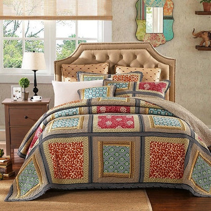Yeknu Vintage Quilt Set 3PCS Patchwork Bedspread on the Bed Cotton Coverlet King Size Quilted Blanket on Bed Comforter