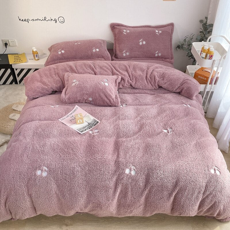 White Winter Warm Berber Fleece Star Embroidery Princess Bedding Set Double Duvet Cover Set Bed Sheet Pillowcases Home Textiles