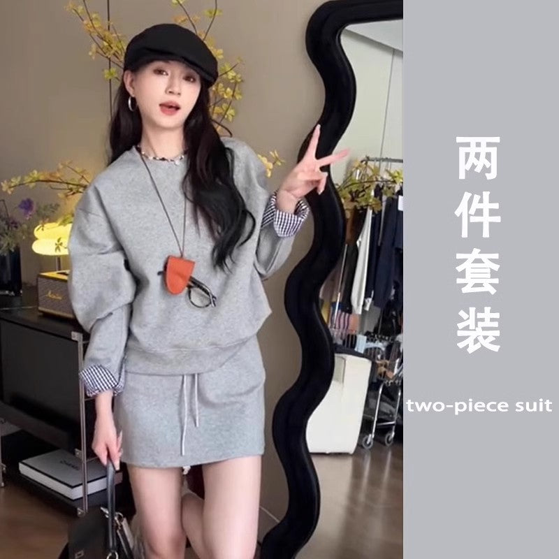 In autumn, Korean wear a complete set of early spring 2025 new women's clothing fake two-piece sweater skirt two-piece set