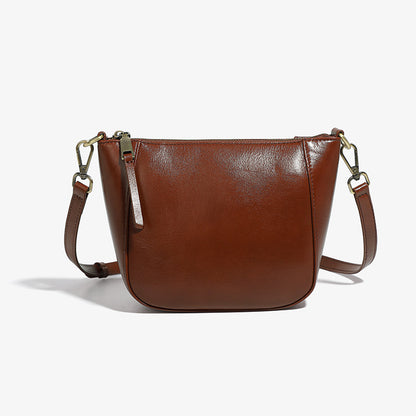 2025 Bag Women's Light Dumpling Bag Leather Casual One Shoulder Crossbody Bag popular New
