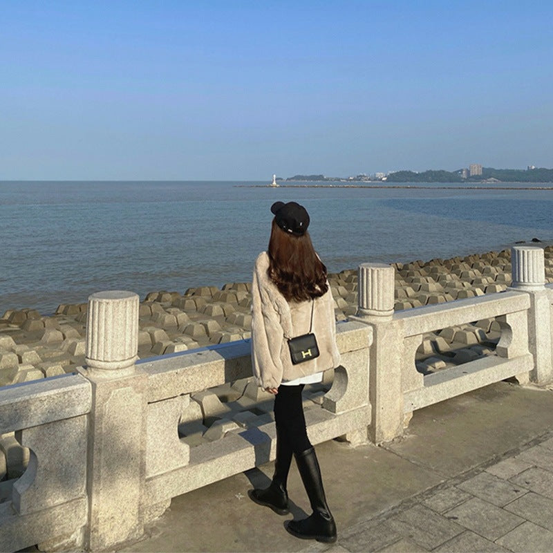 Plush jacket popular new women's autumn and winter versatile small Internet celebrity fragrant wind furry sweater jacket women