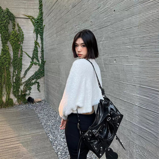 qgtao 2000s fashion Women's Plush Short Slimming Pullover Sweater, Warm and Fashionable Knitted