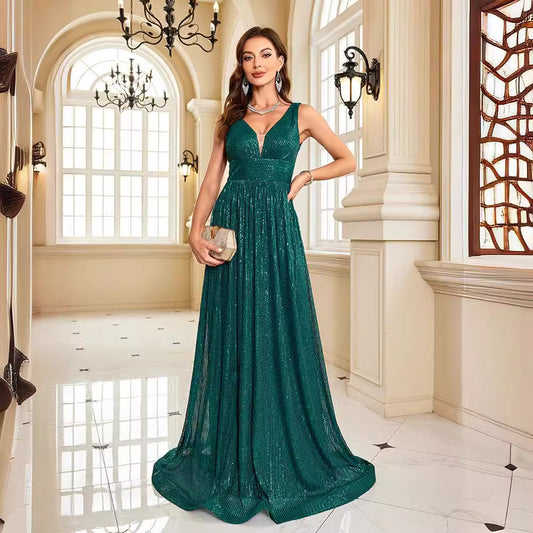 2025sexy backless dress  new  green slim long catwalk banquet deep V evening dress