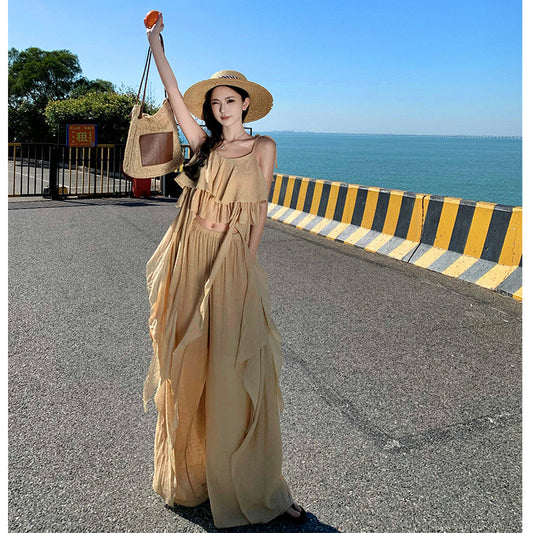 2025 Niche design seaside vacation suit wear women's summer lotus leaf edge streamer vest loose wide-leg pants two-piece set