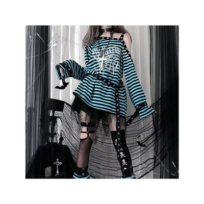 qgtao y2k Rabbit Assassin Virtual Butterfly Asian Culture Hot Girl Punk Loose off-Shoulder Embroidered Black and Red Striped Early Autumn Long-Sleeved Top