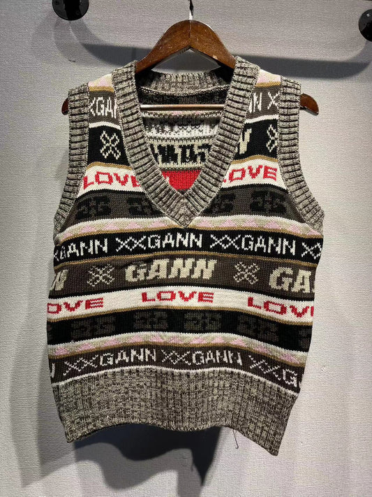 2025 popular new vest women's color matching wool blended letter jacquard knitted college style vest women's vest