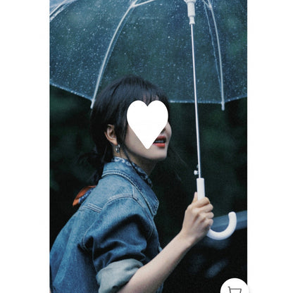 Qin Lan Zhang Ruonan stacks the same retro denim shirt with a women's autumn and winter shoulder bottoming top and a loose coat.