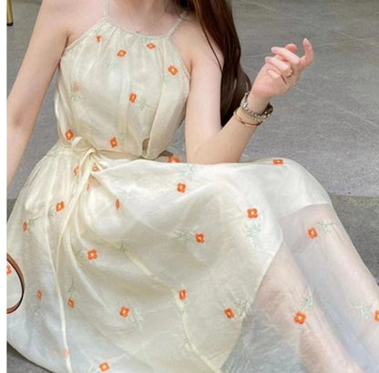 2025 temperament coffee break dress super fairy high-end neck embroidery suspender dress women's summer vacation thin beach dress