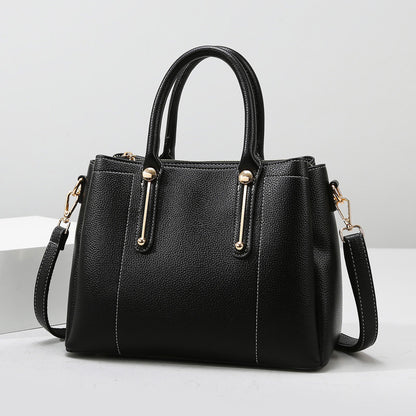 2025 Handbag bag women's popular new large-capacity women's bag to work commuting shoulder bag portable simple messenger bag wholesale