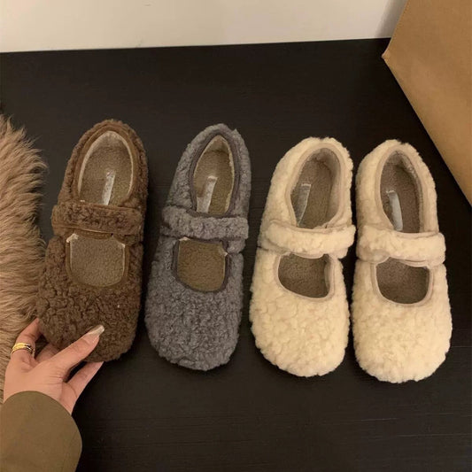 2025  Flat-bottomed white curly wool shoes women's shoes wear popular new versatile autumn and winter Velcro Doudou single shoes