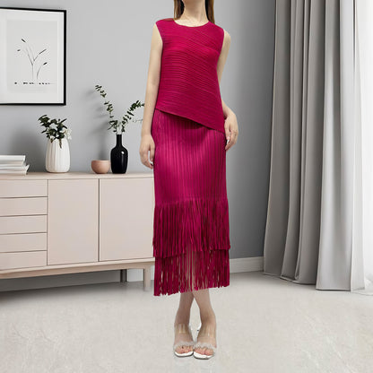 Hot-selling women's clothing with a complete set of temperament irregular sleeveless T-shirt fringed hip skirt two-piece set