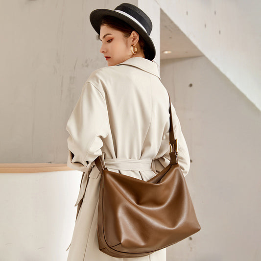 2025 Women's tote bag  Korean version of soft leather commuter casual tote underarm bag tide New retro single shoulder women's messenger bag