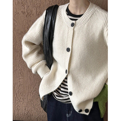 2025 popular autumn new knitted jacket Korean version crew neck single-row button lazy wind knitted sweater 302-1