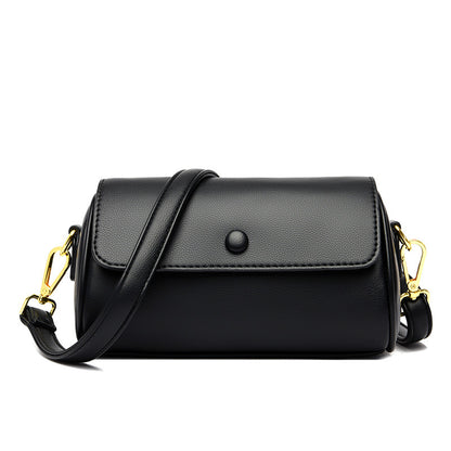 2025 Women's bag messenger bag spring new large-capacity shoulder bag fashion commuter casual women's bag  new bag